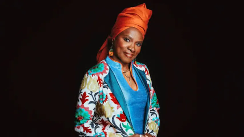 Angelique Kidjo bio